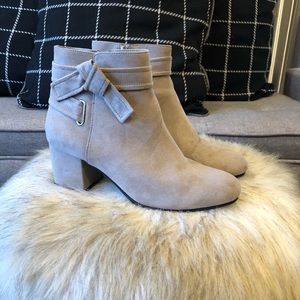 Suede cream color Booties.